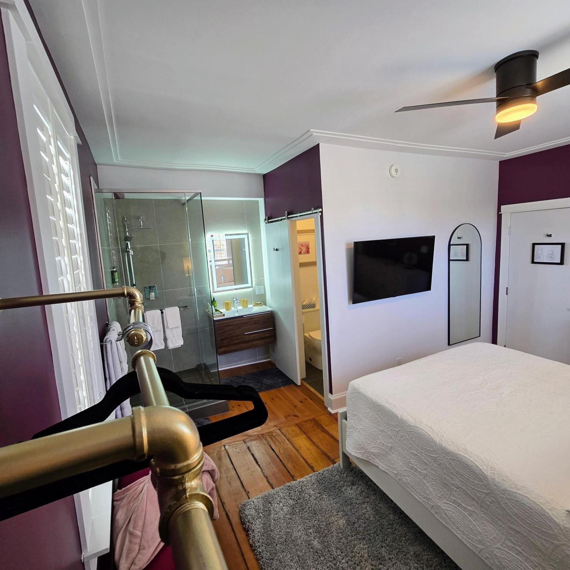 The Royal Manor Inn Ниагара-он-те-Лейк Экстерьер фото